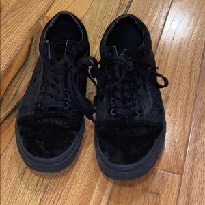 Black Velvet Old Skool Vans